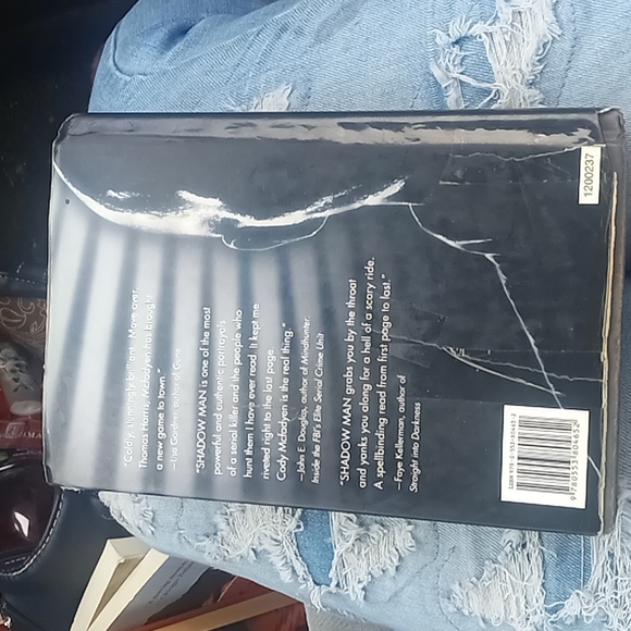 Shadow man - Picture 2 of 4